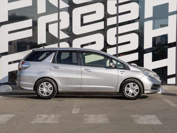 Honda Fit Shuttle I Рестайлинг с пробегом 2014 года, цена 814 070 рублей, 150814 км, универсал, Автокод Объявления