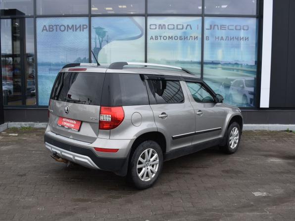 Skoda Yeti I Рестайлинг с пробегом 2016 года, цена 1 105 000 рублей, 215285 км, внедорожник, Автокод Объявления
