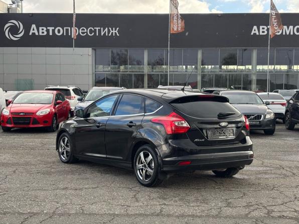 Ford Focus III с пробегом 2011 года, цена 389 000 рублей, 202000 км, хэтчбек, Автокод Объявления