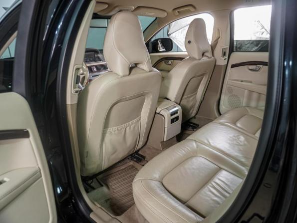 Volvo XC70 II с пробегом 2011 года, цена 1 549 000 рублей, 284854 км, универсал, Автокод Объявления