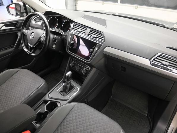 Volkswagen Tiguan II с пробегом 2018 года, цена 2 150 000 рублей, 163195 км, внедорожник, Автокод Объявления