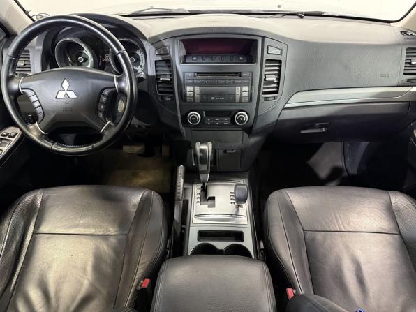 Mitsubishi Pajero IV с пробегом 2011 года, цена 1 820 000 рублей, 221739 км, внедорожник, Автокод Объявления