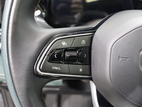 Geely Monjaro I с пробегом 2023 года, цена 3 399 000 рублей, 28500 км, внедорожник, Автокод Объявления
