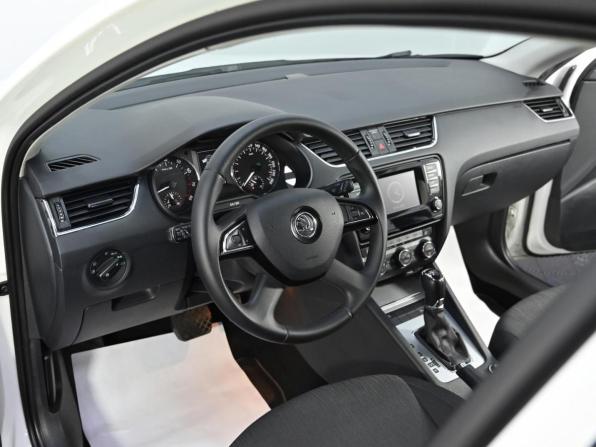 Skoda Octavia III (A7) с пробегом 2014 года, цена 1 299 000 рублей, 180000 км, лифтбек, Автокод Объявления