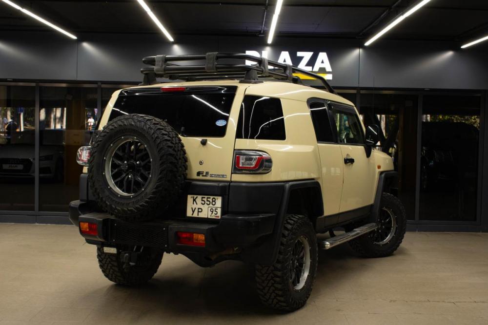 Toyota FJ Cruiser Уфа  - изображение 4