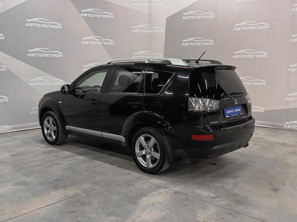 Mitsubishi Outlander II с пробегом 2007 года, цена 1 300 000 рублей, 390000 км, внедорожник, Автокод Объявления