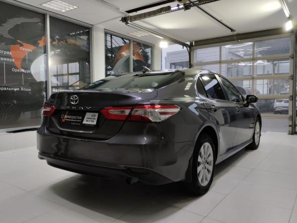 Toyota Camry VIII (XV70) Рестайлинг с пробегом 2020 года, цена 1 650 000 рублей, 290012 км, седан, Автокод Объявления
