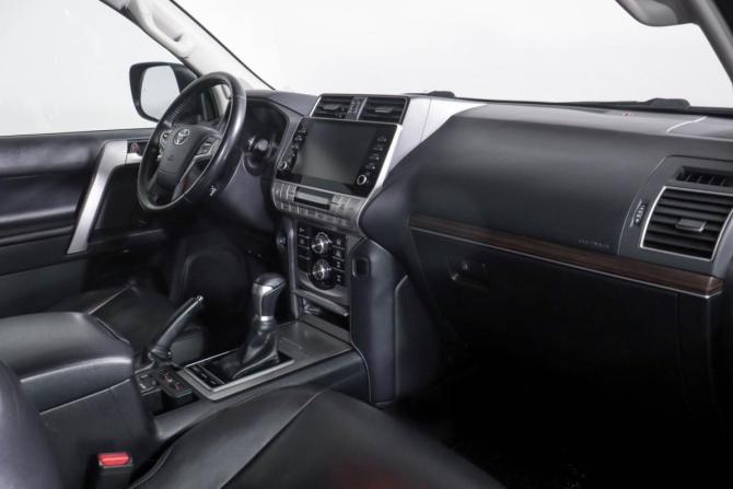 Toyota Land Cruiser Prado 150 Series Рестайлинг 3 с пробегом 2021 года, цена 5 880 000 рублей, 120000 км, внедорожник, Автокод Объявления