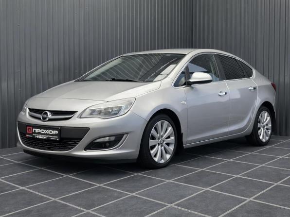 Opel Astra J Рестайлинг с пробегом 2013 года, цена 807 000 рублей, 118919 км, седан, Автокод Объявления