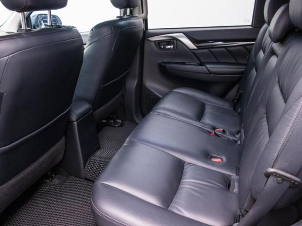 Mitsubishi Pajero Sport III с пробегом 2016 года, цена 3 045 000 рублей, 109950 км, внедорожник, Автокод Объявления