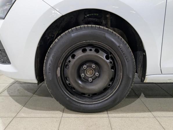 Skoda Rapid II с пробегом 2021 года, цена 1 525 000 рублей, 77276 км, лифтбек, Автокод Объявления