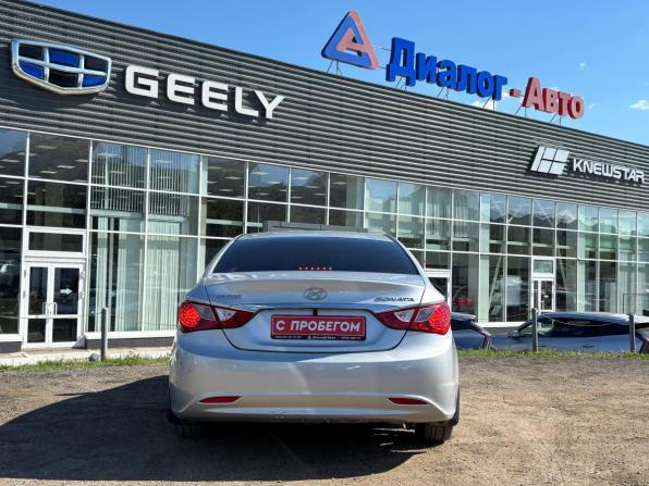 Hyundai Sonata VI (YF) с пробегом 2012 года, цена 960 000 рублей, 230176 км, седан, Автокод Объявления