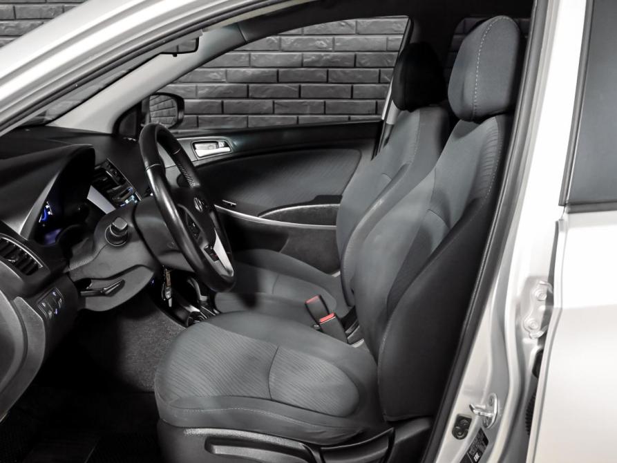 Hyundai Solaris I Рестайлинг Екатеринбург  - изображение 10