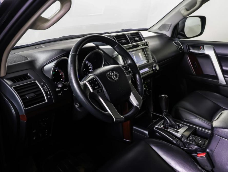 Toyota Land Cruiser Prado 150 Series Рестайлинг 1 Москва  - изображение 15
