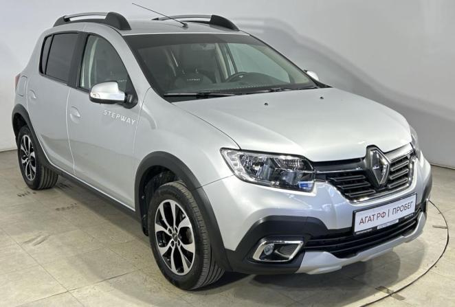 Renault Sandero II Рестайлинг с пробегом 2019 года, цена 1 325 000 рублей, 44926 км, хэтчбек, Автокод Объявления