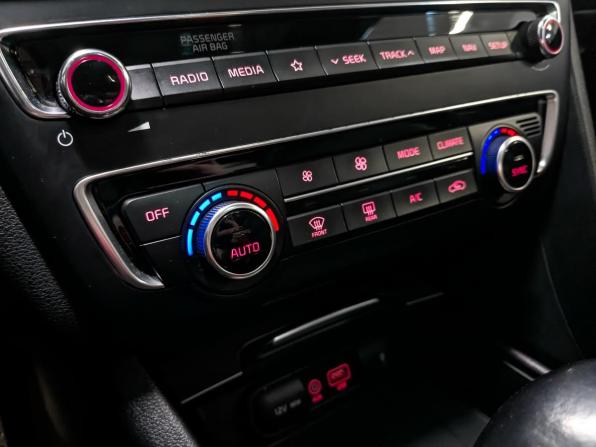 Kia Optima IV Рестайлинг с пробегом 2020 года, цена 2 000 000 рублей, 156845 км, седан, Автокод Объявления