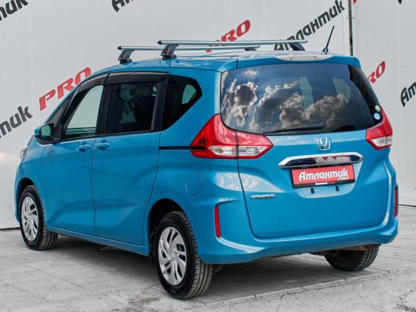 Honda Freed II с пробегом 2016 года, цена 1 375 000 рублей, 144981 км, компактвэн, Автокод Объявления