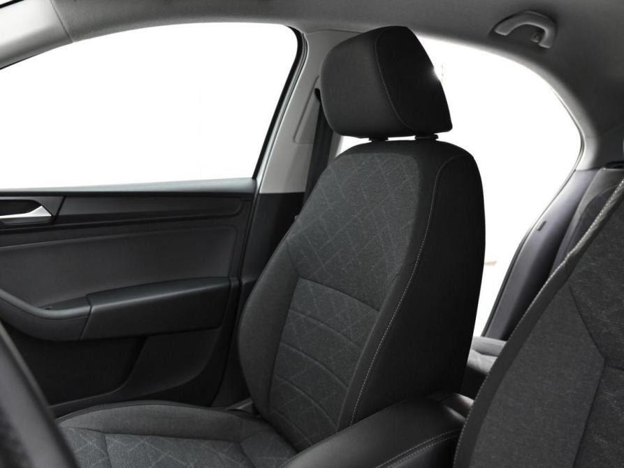 Volkswagen Polo VI Москва  - изображение 14