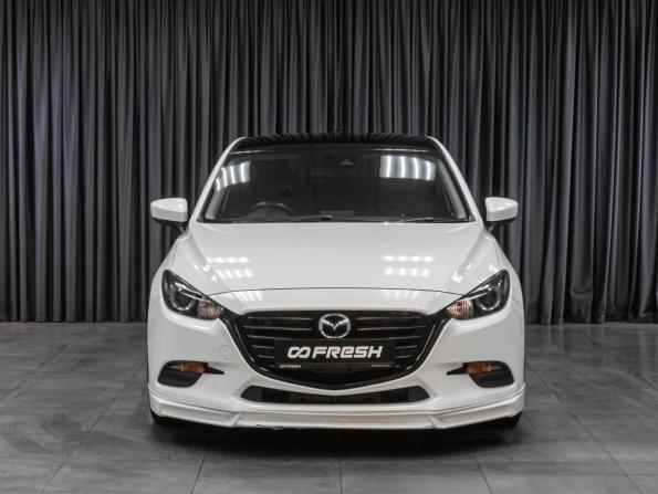 Mazda Axela III Рестайлинг с пробегом 2019 года, цена 1 689 000 рублей, 120362 км, хэтчбек, Автокод Объявления