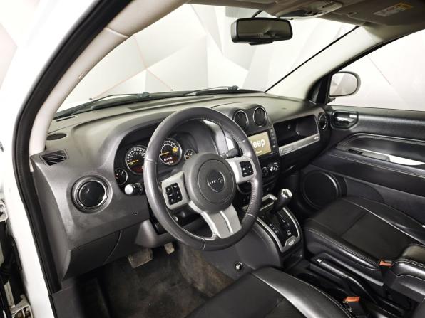 Jeep Compass I Рестайлинг 2 с пробегом 2013 года, цена 1 065 000 рублей, 200764 км, внедорожник, Автокод Объявления
