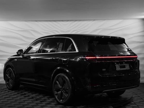Новый Li Auto (Lixiang) L7 I Рестайлинг 2025 года, цена 10 490 000 рублей, внедорожник, Автокод Объявления