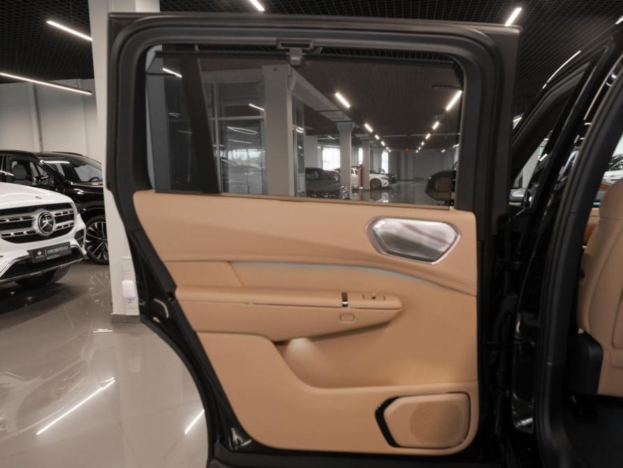 Lynk &amp; Co 900 Москва  - изображение 19