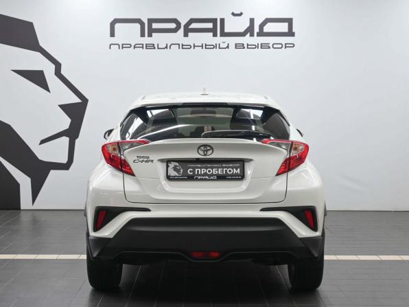 Toyota C-HR I с пробегом 2018 года, цена 2 279 900 рублей, 93547 км, внедорожник, Автокод Объявления