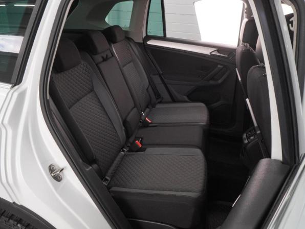 Volkswagen Tiguan II с пробегом 2017 года, цена 2 329 000 рублей, 184377 км, внедорожник, Автокод Объявления