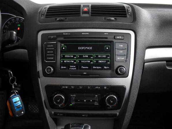 Skoda Octavia II (A5) Рестайлинг с пробегом 2012 года, цена 629 000 рублей, 279876 км, лифтбек, Автокод Объявления