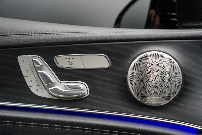 Mercedes-Benz E-Класс V (W213 S213 C238) Рестайлинг с пробегом 2021 года, цена 5 750 000 рублей, 69000 км, седан, Автокод Объявления
