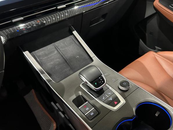 Omoda C5 I с пробегом 2022 года, цена 1 379 000 рублей, 98137 км, внедорожник, Автокод Объявления