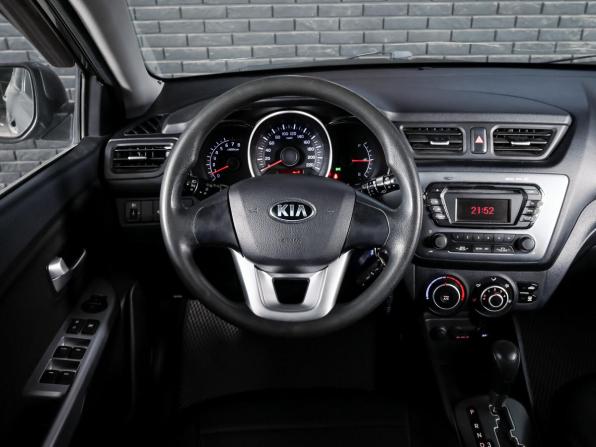 Kia Rio III с пробегом 2014 года, цена 1 070 000 рублей, 145591 км, хэтчбек, Автокод Объявления