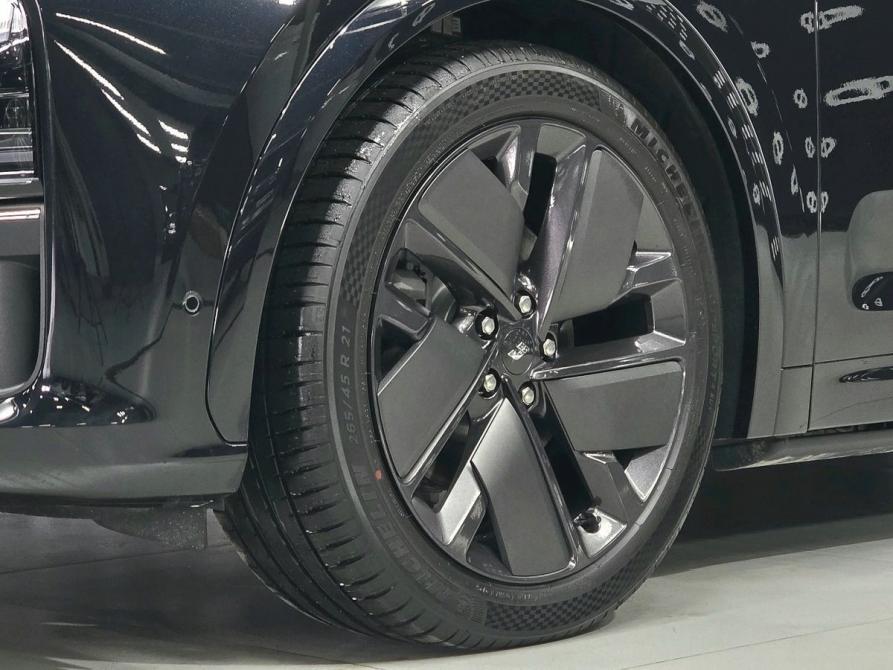 Li Auto (Lixiang) L7 I Рестайлинг Новосибирск  - изображение 22