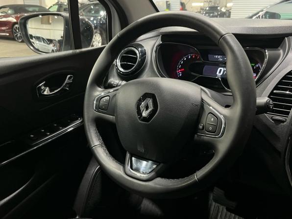 Renault Kaptur I с пробегом 2017 года, цена 1 470 000 рублей, 115166 км, внедорожник, Автокод Объявления