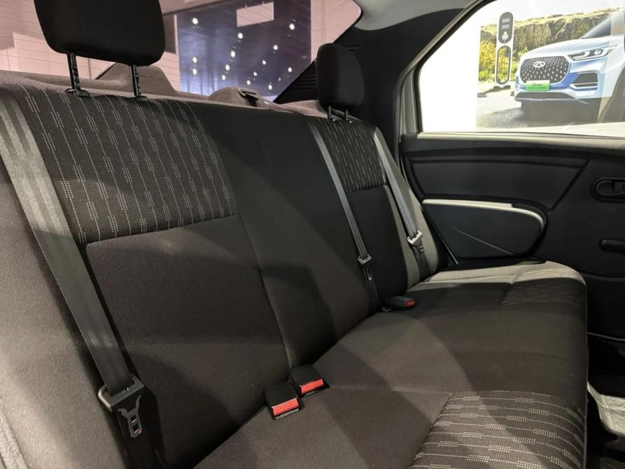 Renault Logan I Рестайлинг Новосибирск  - изображение 10