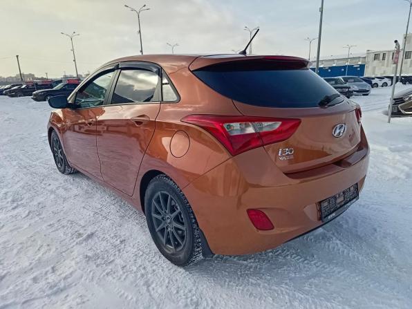 Hyundai i30 II Рестайлинг с пробегом 2015 года, цена 1 299 995 рублей, 90331 км, хэтчбек, Автокод Объявления