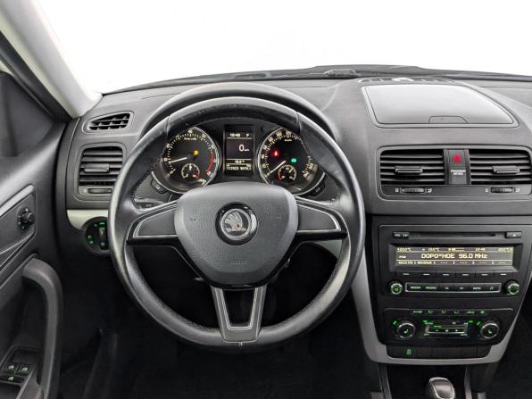 Skoda Yeti I Рестайлинг с пробегом 2015 года, цена 1 275 000 рублей, 112874 км, внедорожник, Автокод Объявления
