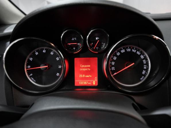Opel Astra J Рестайлинг с пробегом 2012 года, цена 835 000 рублей, 132000 км, седан, Автокод Объявления