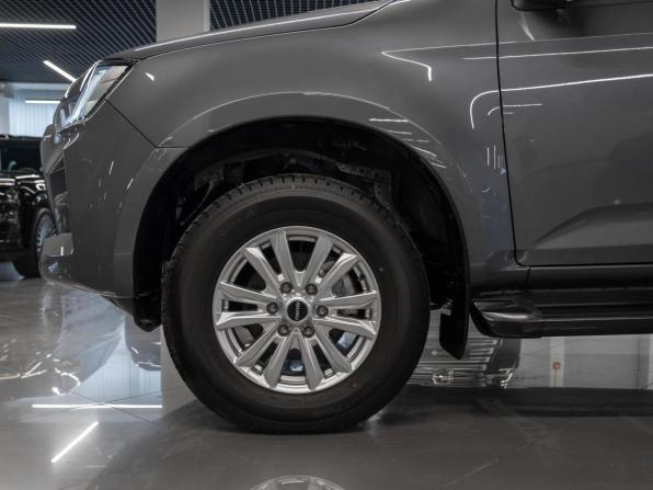 Isuzu D-Max III с пробегом 2025 года, цена 5 050 000 рублей, 158 км, пикап, Автокод Объявления