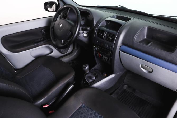 Renault Symbol I Рестайлинг 2 с пробегом 2008 года, цена 279 000 рублей, 260203 км, седан, Автокод Объявления