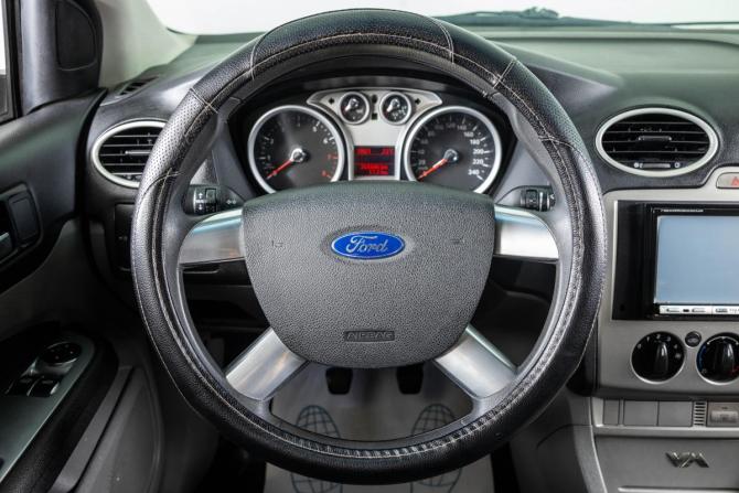Ford Focus II Рестайлинг с пробегом 2011 года, цена 609 000 рублей, 241700 км, хэтчбек, Автокод Объявления