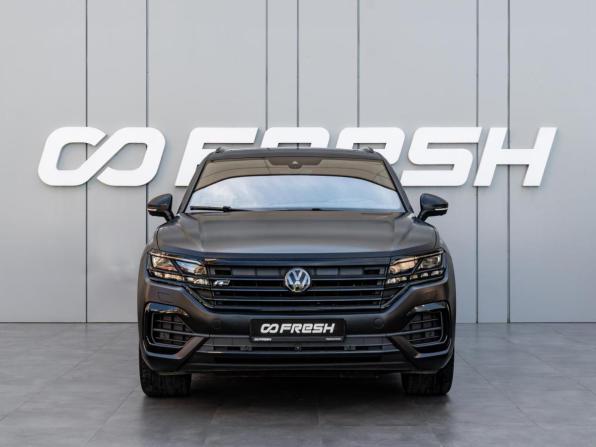 Volkswagen Touareg III с пробегом 2019 года, цена 6 880 000 рублей, 99090 км, внедорожник, Автокод Объявления