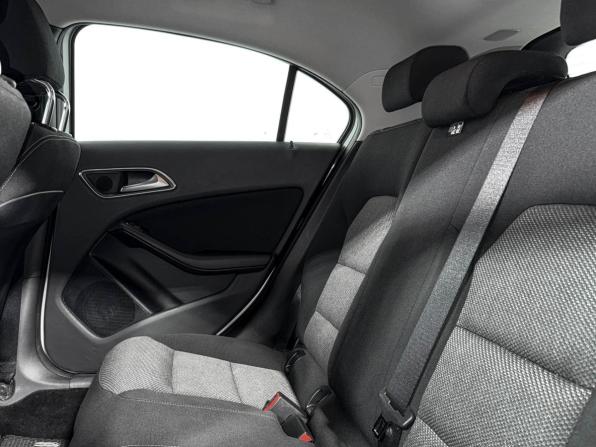 Mercedes-Benz A-Класс III (W176) с пробегом 2013 года, цена 1 125 000 рублей, 242335 км, хэтчбек, Автокод Объявления