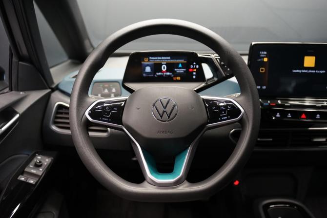 Volkswagen ID.3 I с пробегом 2023 года, цена 3 444 000 рублей, 18500 км, хэтчбек, Автокод Объявления
