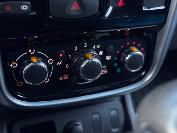 Renault Duster I с пробегом 2013 года, цена 895 000 рублей, 125824 км, внедорожник, Автокод Объявления