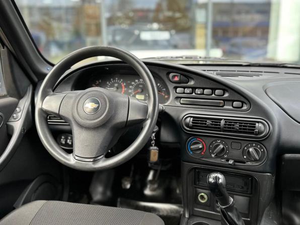 Chevrolet Niva I Рестайлинг с пробегом 2013 года, цена 569 000 рублей, 72353 км, внедорожник, Автокод Объявления