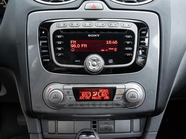 Ford Focus II Рестайлинг с пробегом 2010 года, цена 814 000 рублей, 205402 км, хэтчбек, Автокод Объявления