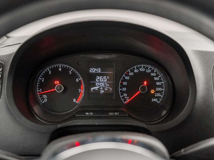 Volkswagen Polo V Рестайлинг Красноярск  - изображение 11