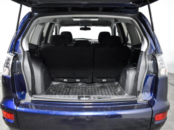 Mitsubishi Outlander II Рестайлинг с пробегом 2011 года, цена 800 000 рублей, 255017 км, внедорожник, Автокод Объявления