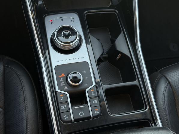 Kia Sorento IV с пробегом 2021 года, цена 3 750 000 рублей, 80378 км, внедорожник, Автокод Объявления